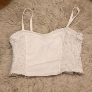 HOLLISTER WHITE CROP TOP